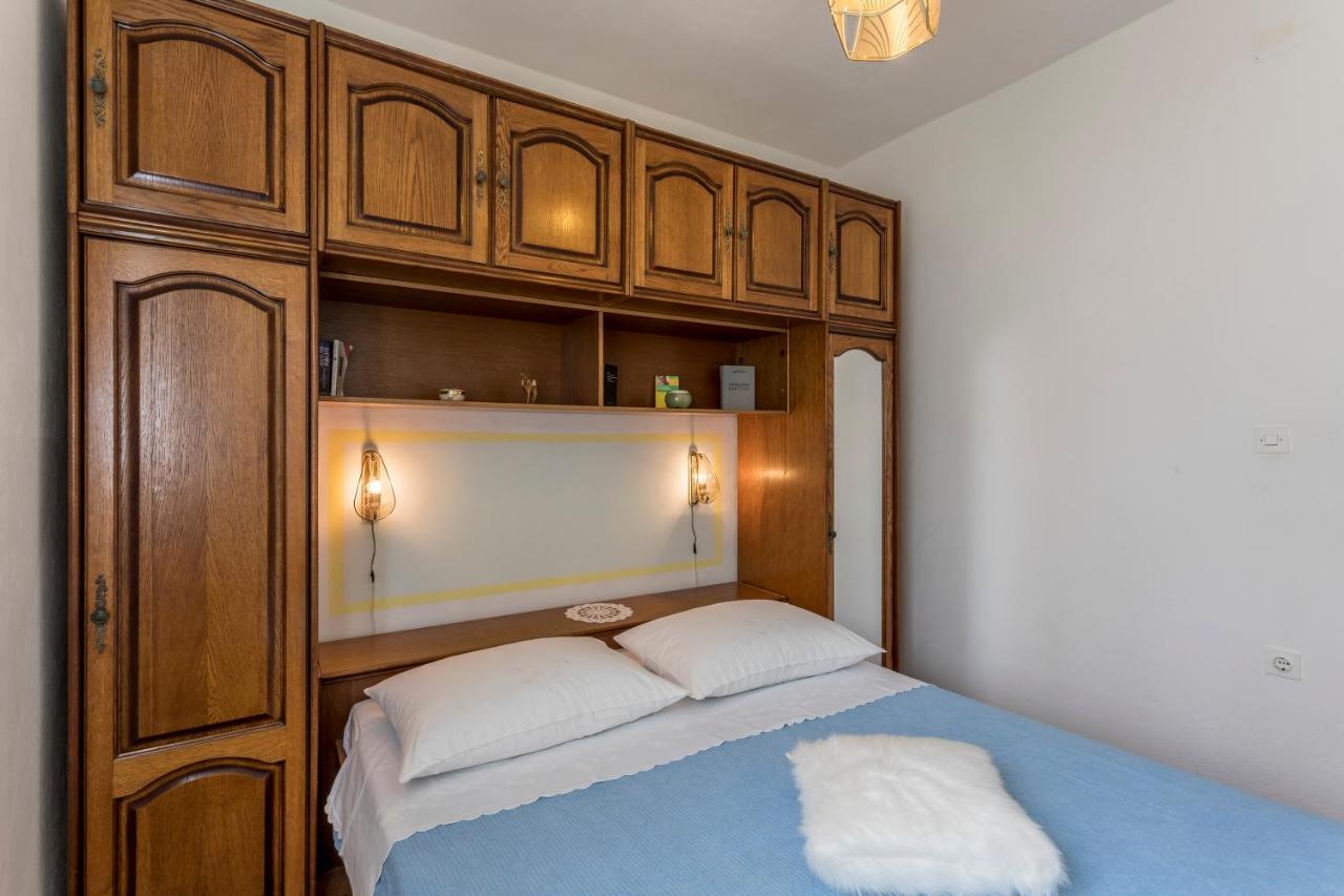 Apartmani Prkacin Trogir Exteriör bild