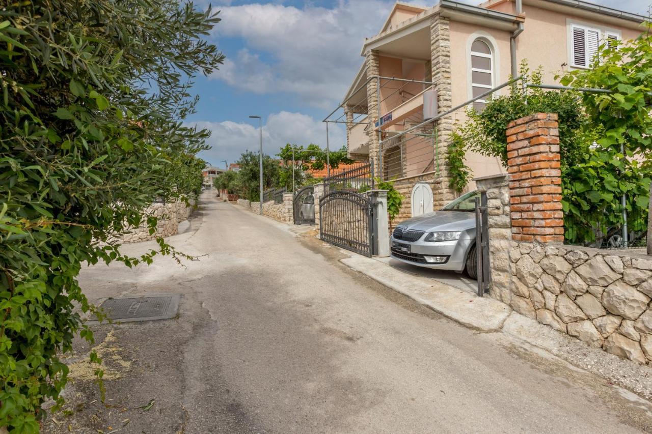 Apartmani Prkacin Trogir Exteriör bild