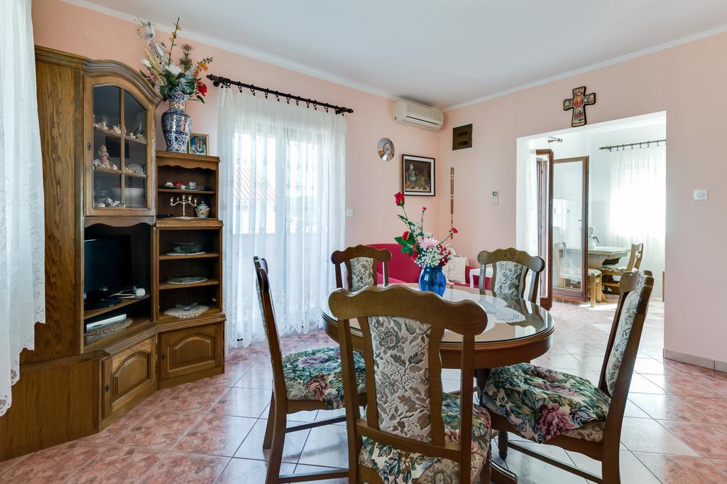 Apartmani Prkacin Trogir Exteriör bild