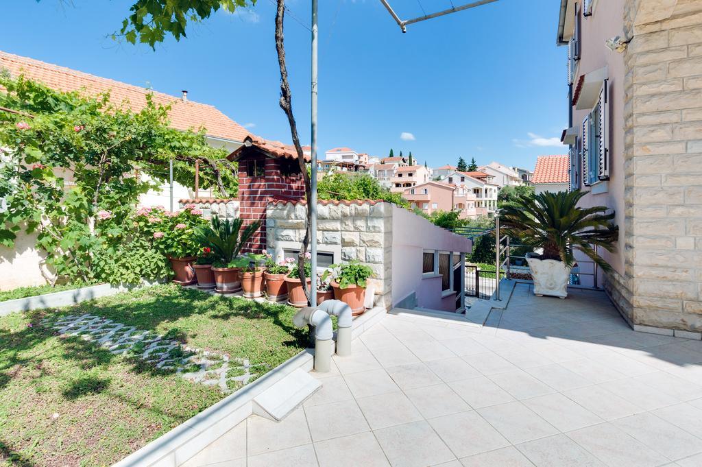 Apartmani Prkacin Trogir Exteriör bild