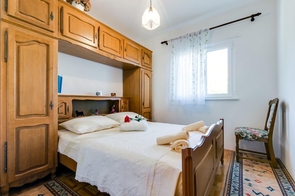 Apartmani Prkacin Trogir Exteriör bild