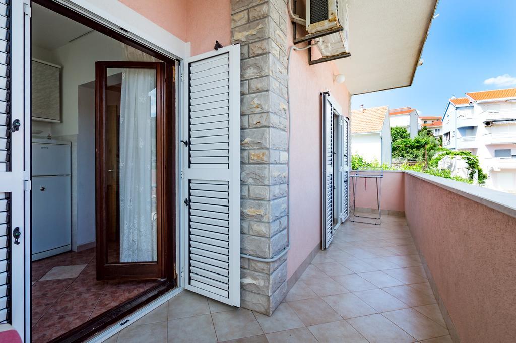 Apartmani Prkacin Trogir Exteriör bild