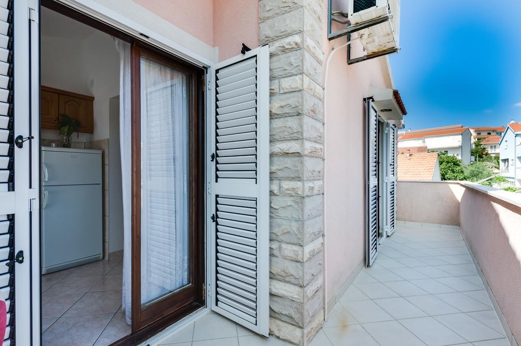 Apartmani Prkacin Trogir Exteriör bild