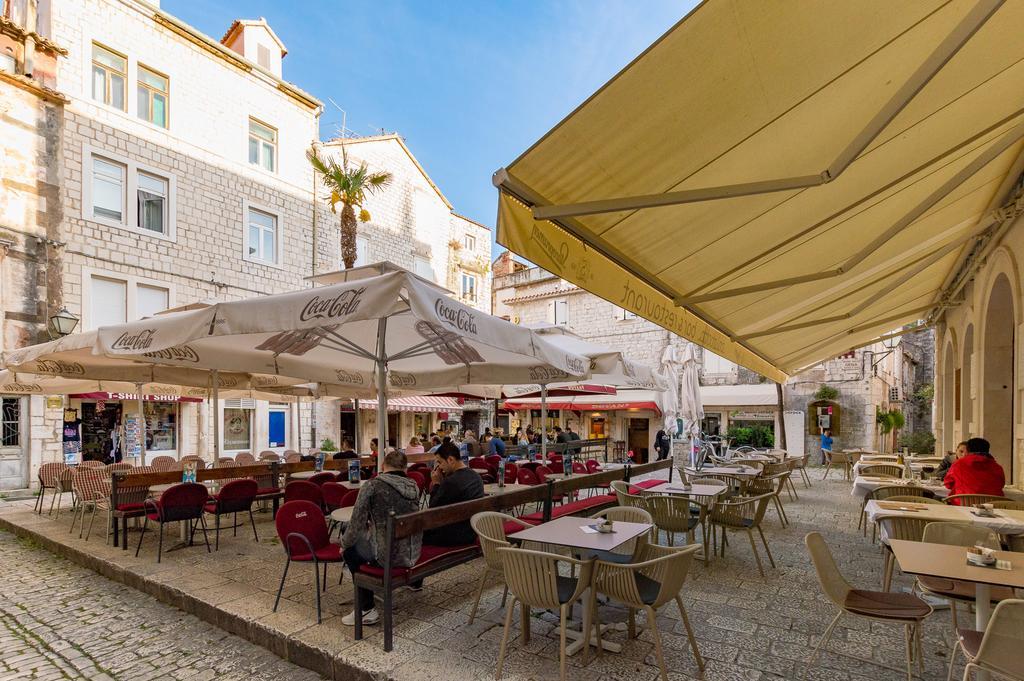 Apartmani Prkacin Trogir Exteriör bild